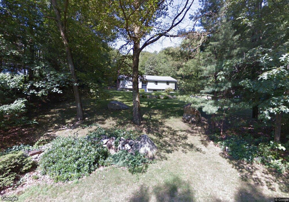 29 Franklin Cir, Northborough, MA 01532 - photo 1