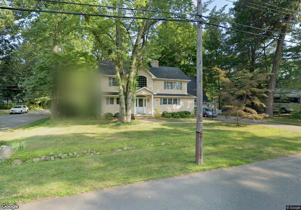 79 Haring Dr, Old Tappan, NJ 07675 - photo 1