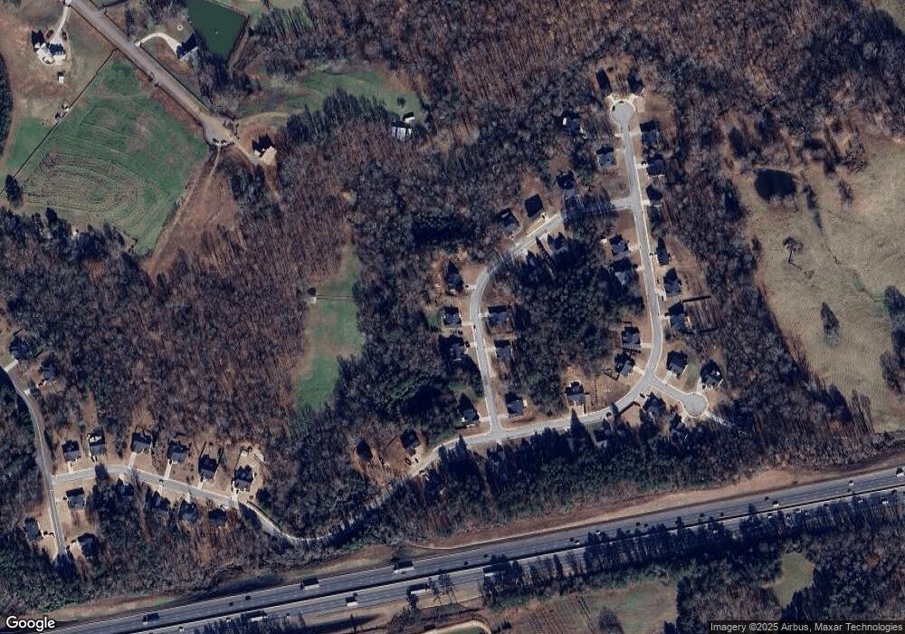 817 Rouse Cir, Hoschton, GA 30548 - photo 1