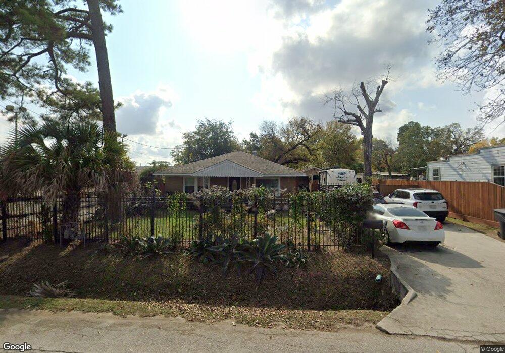 717 Martin St, Houston, TX 77018 - photo 1
