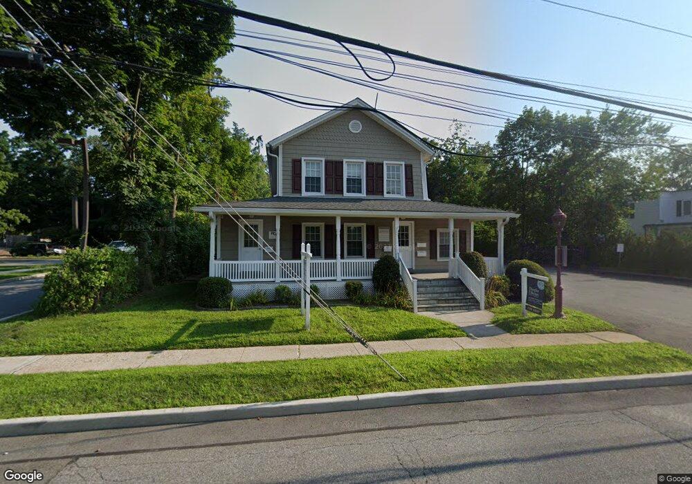 20 Maple Ave unit 2F, Armonk, NY 10504 - photo 1