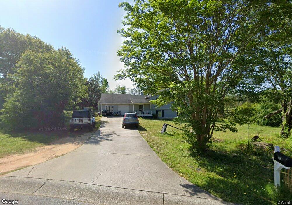 703 Russell Ridge Rd, Winder, GA 30680 - photo 1