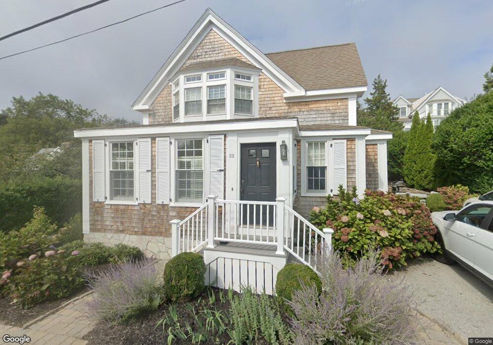 32 Elm Ct, Cohasset, MA 02025 - photo 1