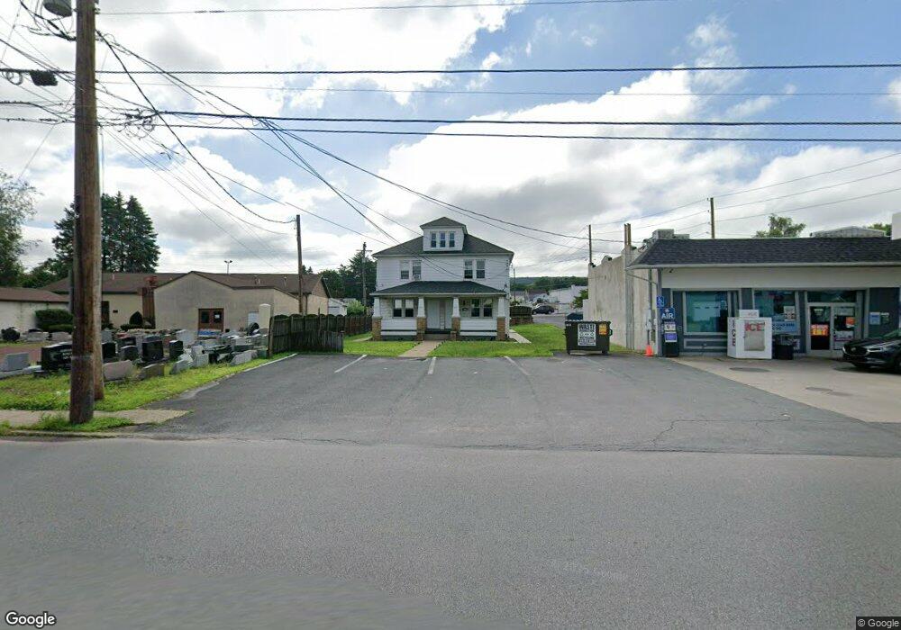 275 Main St, Dupont, PA 18641 - photo 1