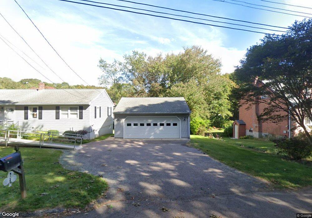 18 Pine St, Pawcatuck, CT 06379 - photo 1