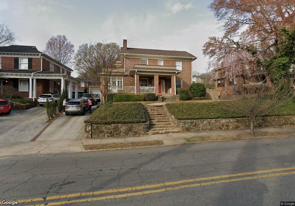 210 N Hawthorne Rd, Winston Salem, NC 27104 - photo 1