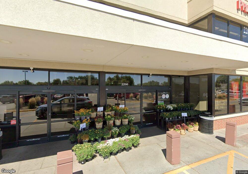 2200 W Kimberly Rd, Davenport, IA 52806 - photo 1