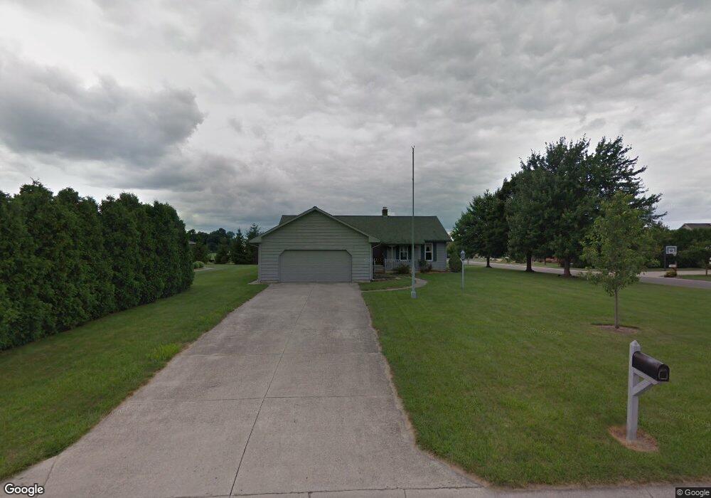 1309 Farmview Dr, Bucyrus, OH 44820 - photo 1