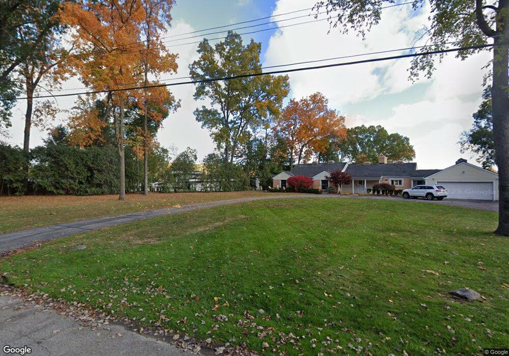 4014 Overlea Ct, Bloomfield Hills, MI 48302 - photo 1