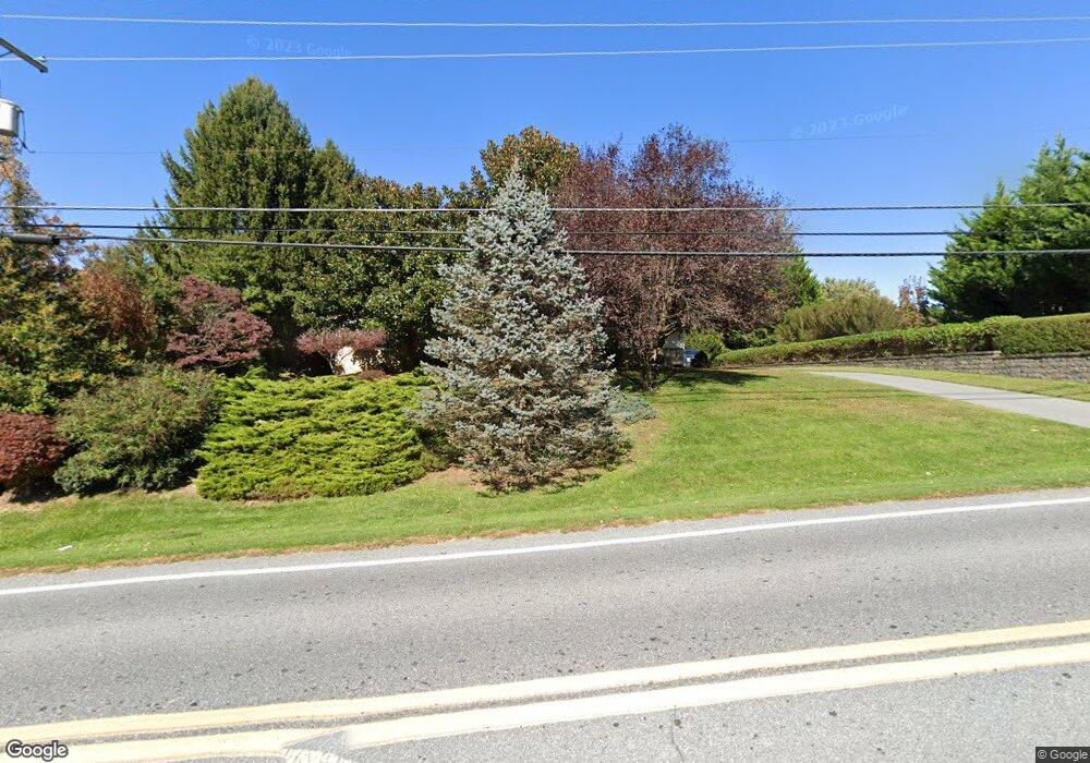 5834 Oklahoma Rd, Sykesville, MD 21784 - photo 1