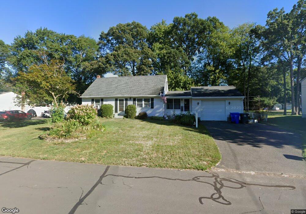 15 Marshall Rd, Enfield, CT 06082 - photo 1