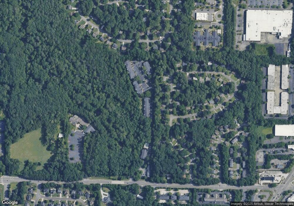 225 Streamside Dr unit 225, Roswell, GA 30076 - photo 1