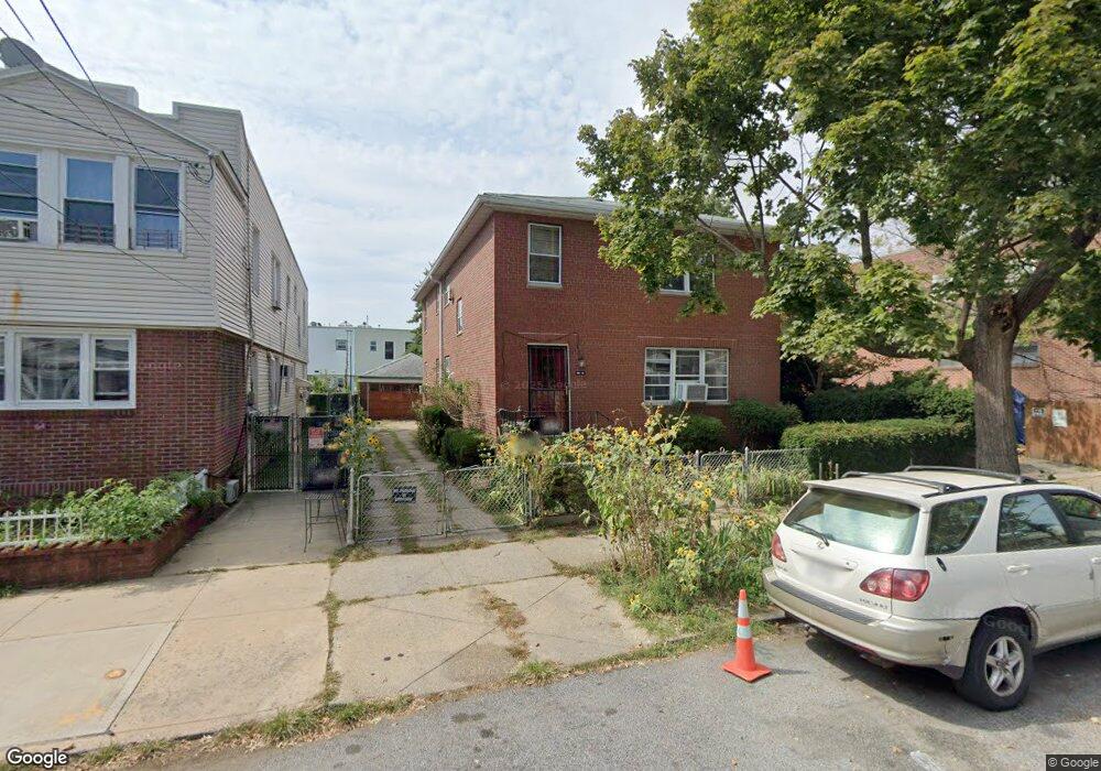 9510 91st St, Ozone Park, NY 11416 - photo 1