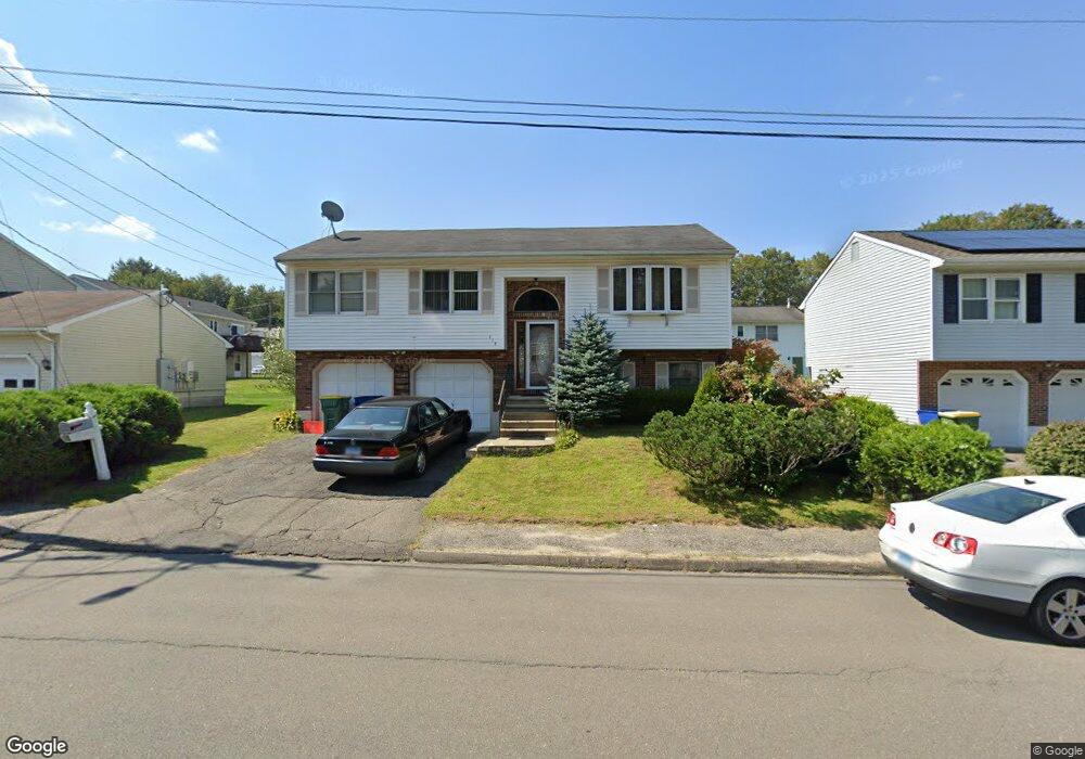 117 Madera Dr, Waterbury, CT 06704 - photo 1