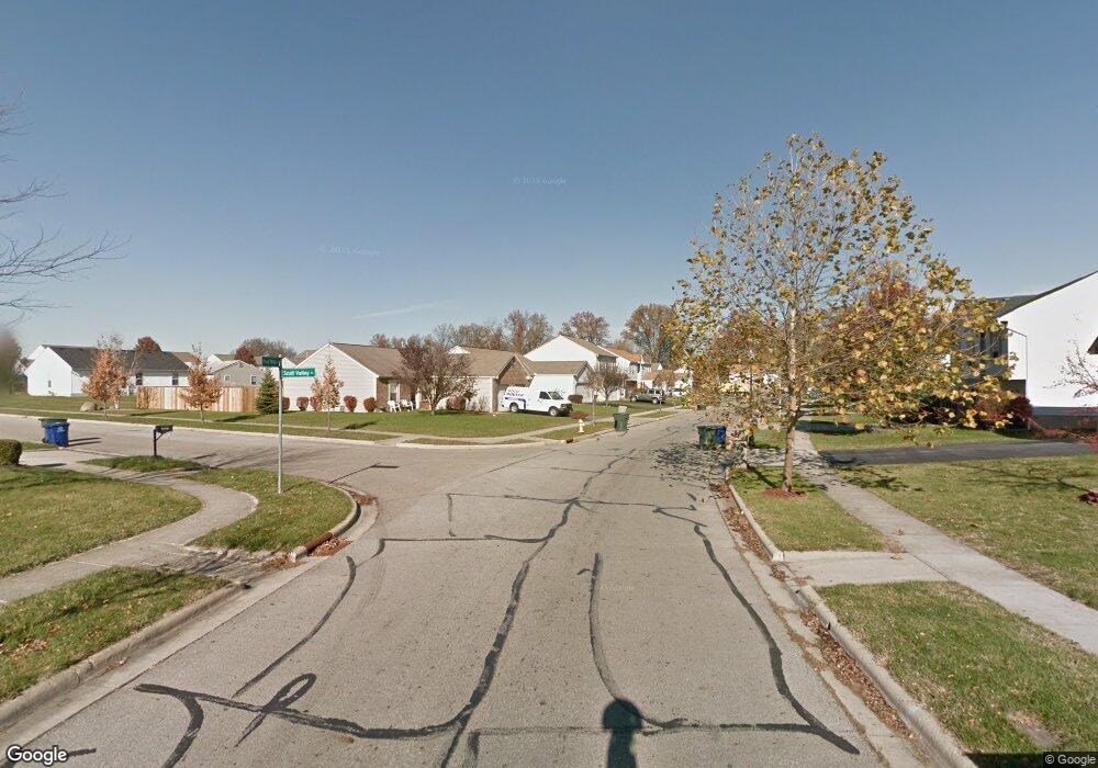 1431 Scott Valley Dr, Columbus, OH 43223 - photo 1