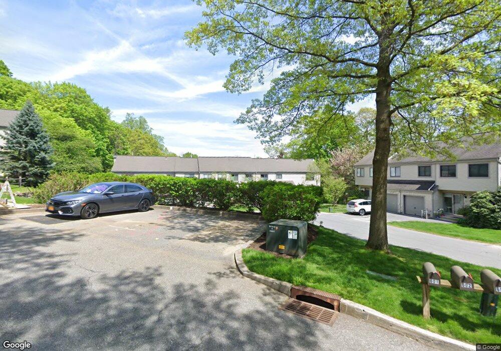 603 Hunters Run, Dobbs Ferry, NY 10522 - photo 1