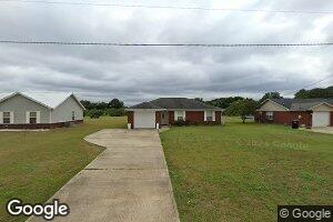 124 Old Town Rd, Midland City, AL 36350