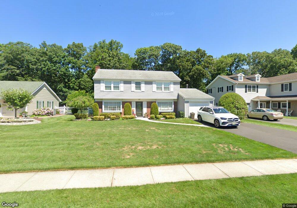 17 Brookview Ln, Matawan, NJ 07747 - photo 1