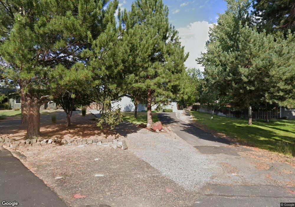 61569 Twin Lakes Loop, Bend, OR 97702 - photo 1