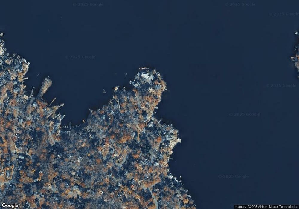 10 Bonaparte Point Rd, Hopatcong, NJ 07843 - photo 1