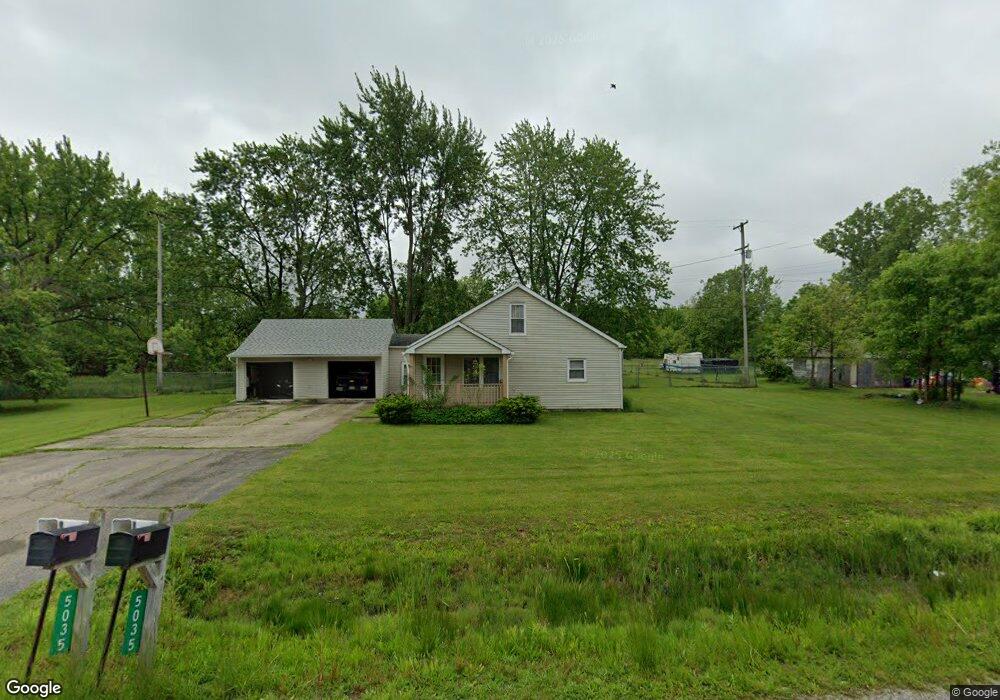 5035 W Carpenter Rd, Flint, MI 48504 - photo 1