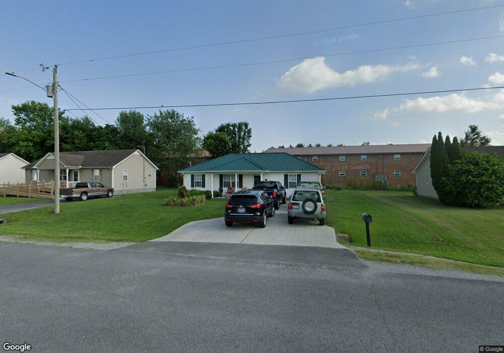 60 Brook Hollow Cir, Manchester, TN 37355 - photo 1