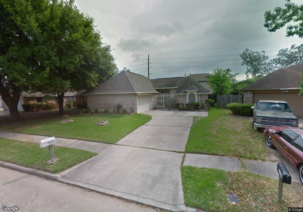 8914 Parkhill Forest Dr, Houston, TX 77088 - photo 1