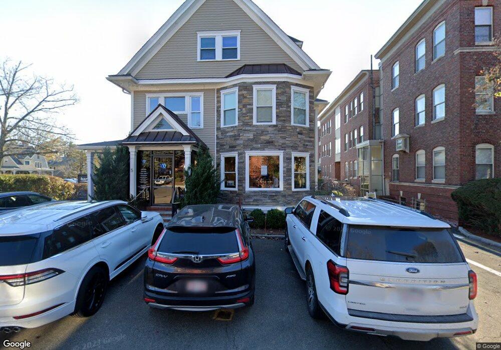 5 Seaward Rd unit 2,5, Wellesley Hills, MA 02481 - photo 1