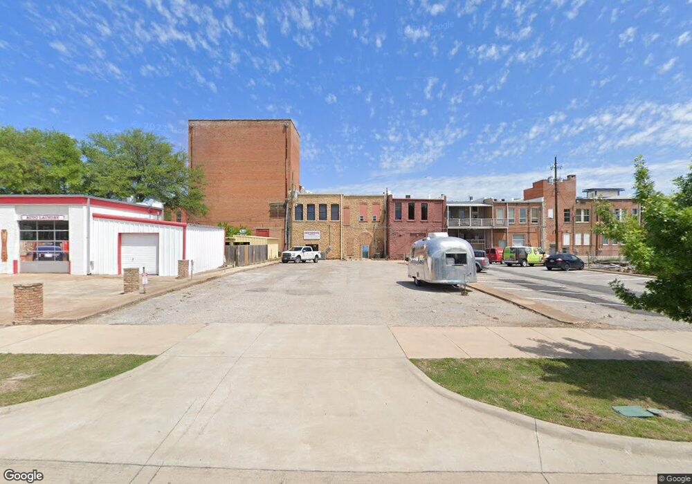 422 W Main St, Denison, TX 75020 - photo 1