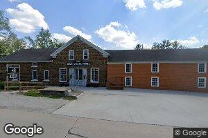 1308 G St, Amana, IA 52203