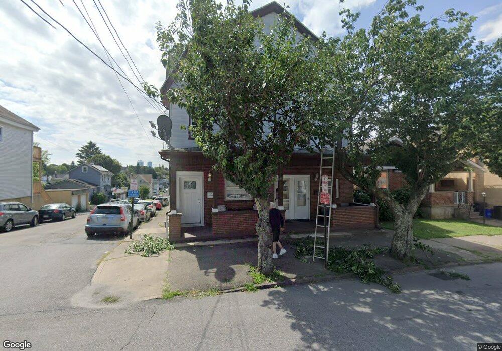 682 Alter St, Hazleton, PA 18201 - photo 1