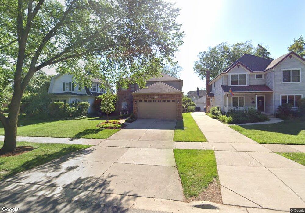 344 N Maple Ave, Elmhurst, IL 60126 - photo 1