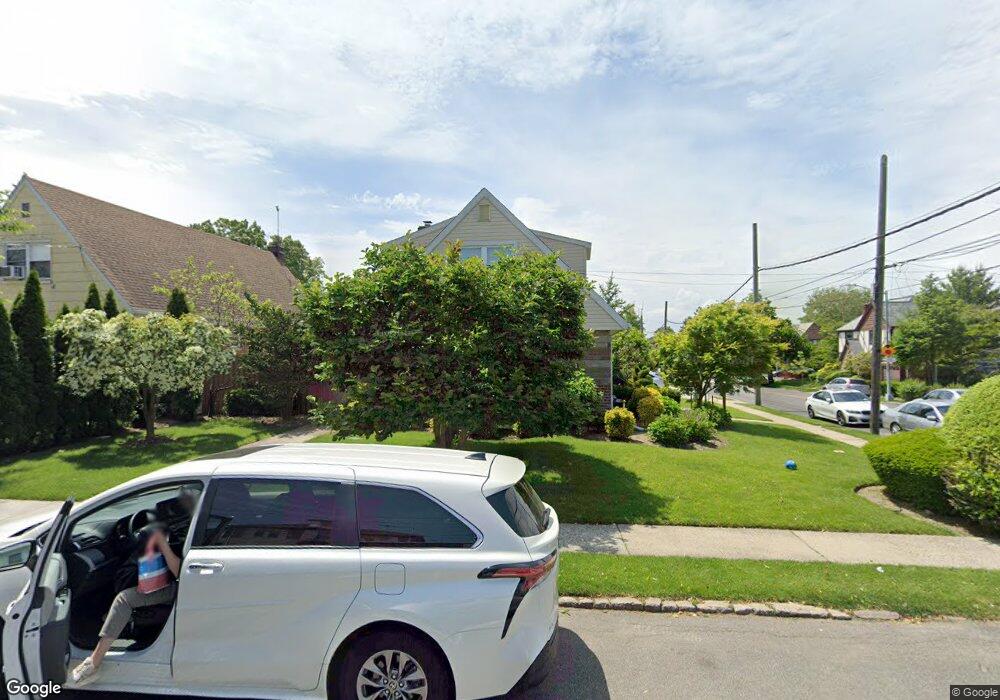 2-30 149th Place, Whitestone, NY 11357 - photo 1