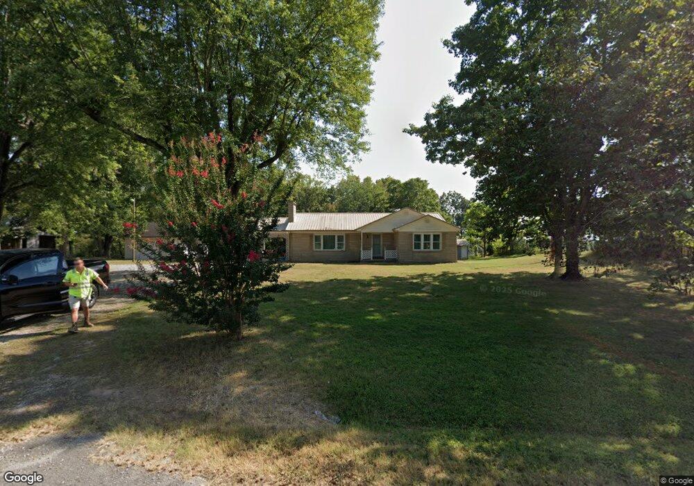 1381 Pollard Rd, Walling, TN 38587 - photo 1