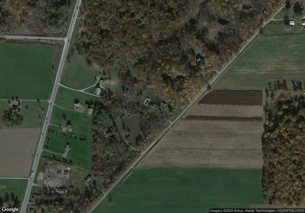 17854 Hosmer Rd, Middlefield, OH 44062 - photo 1