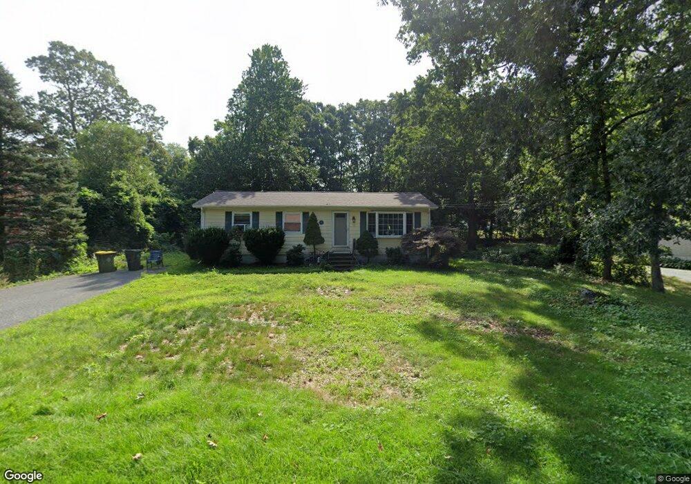 56 Indian Run Rd, Bellingham, MA 02019 - photo 1