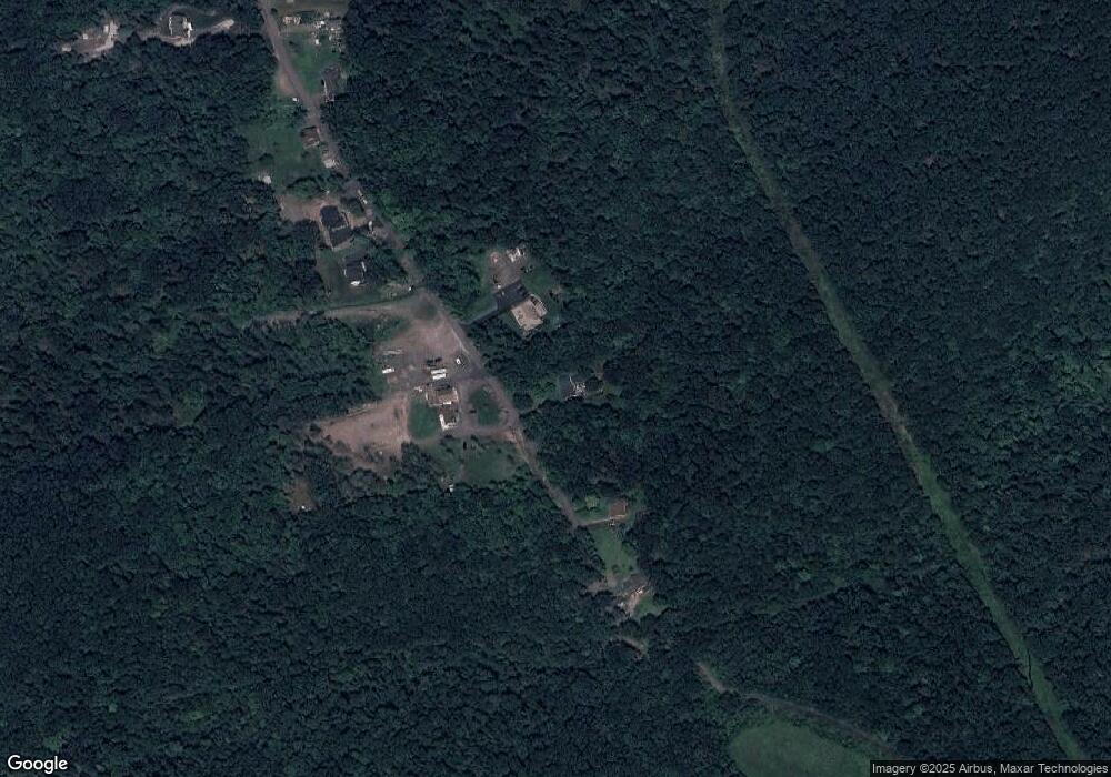 918 Langans Rd, Pittston, PA 18640 - photo 1