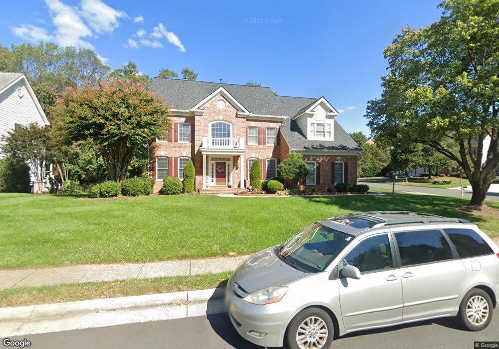 4694 Autumn Glory Way, Chantilly, VA 20151 - photo 1