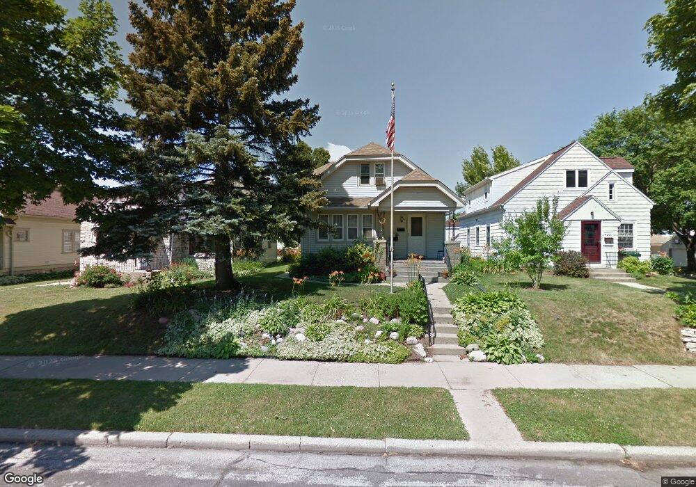 4207 S 1st Place, Milwaukee, WI 53207 - photo 1