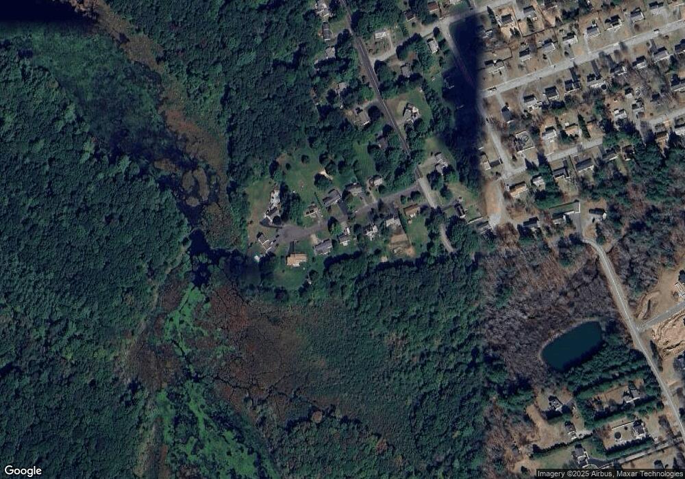 43 Lakeview Ct, Colchester, CT 06415 - photo 1