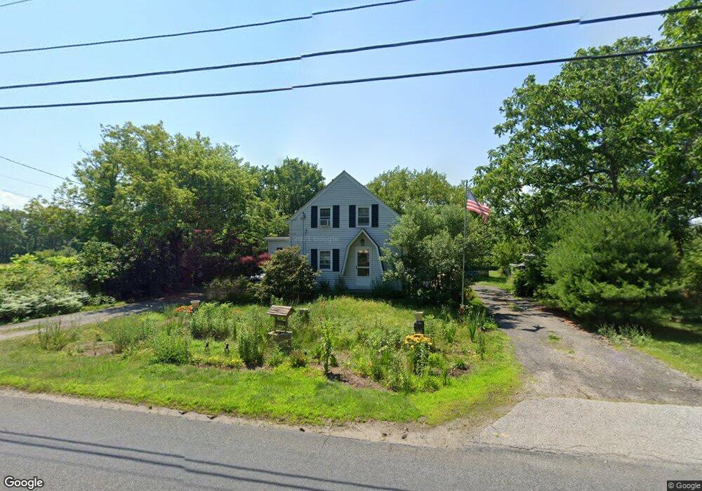 584 Sharps Lot Rd, Swansea, MA 02777 - photo 1