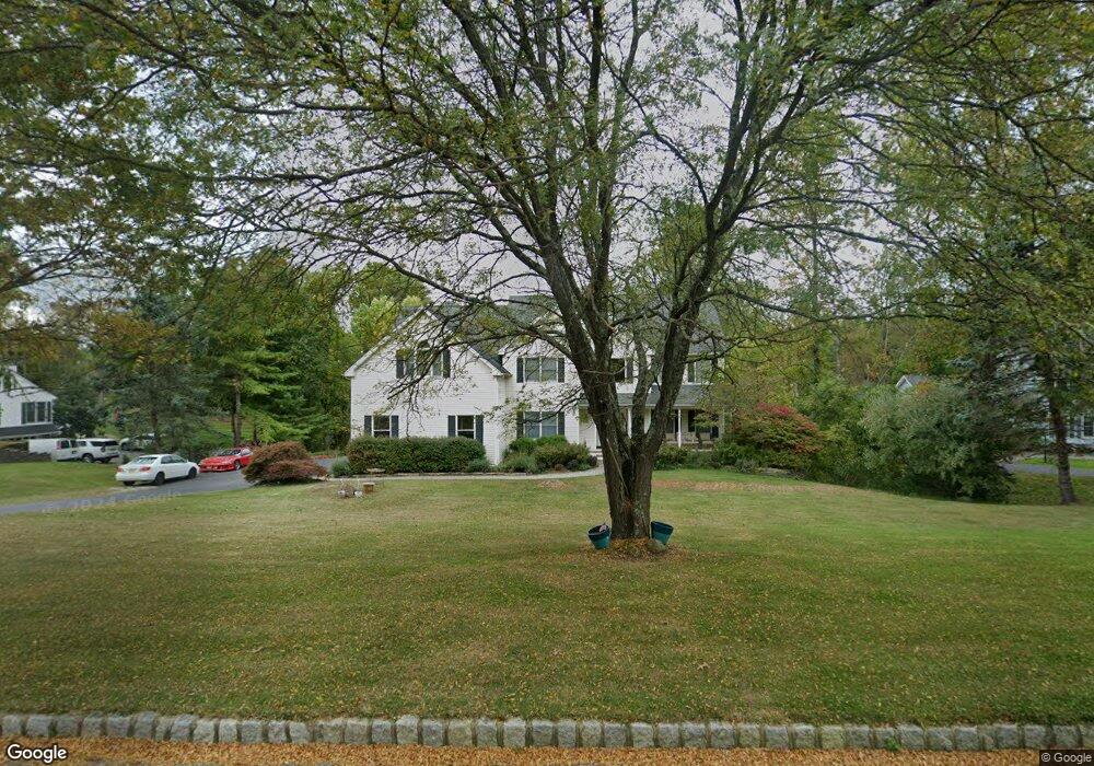 18 Chaucer Dr, Hackettstown, NJ 07840 - photo 1