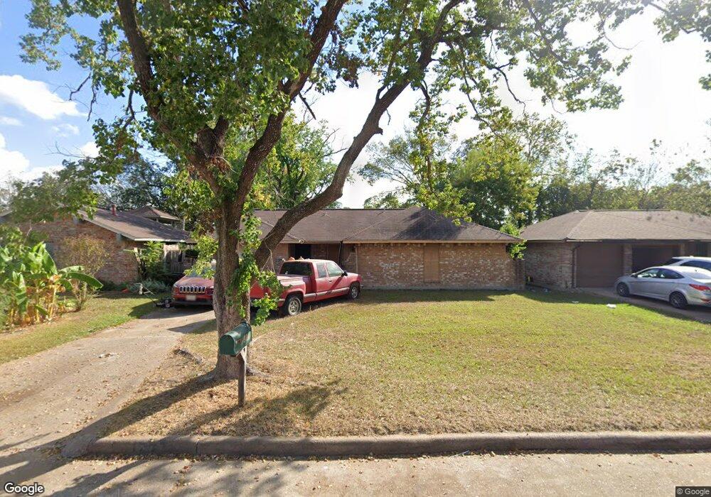9814 Kell Dr, Houston, TX 77040 - photo 1