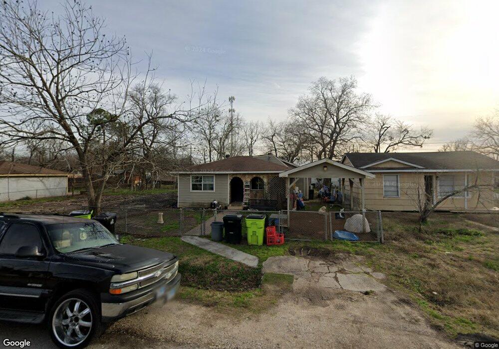 1004 Avenue E, Rosenberg, TX 77471 - photo 1