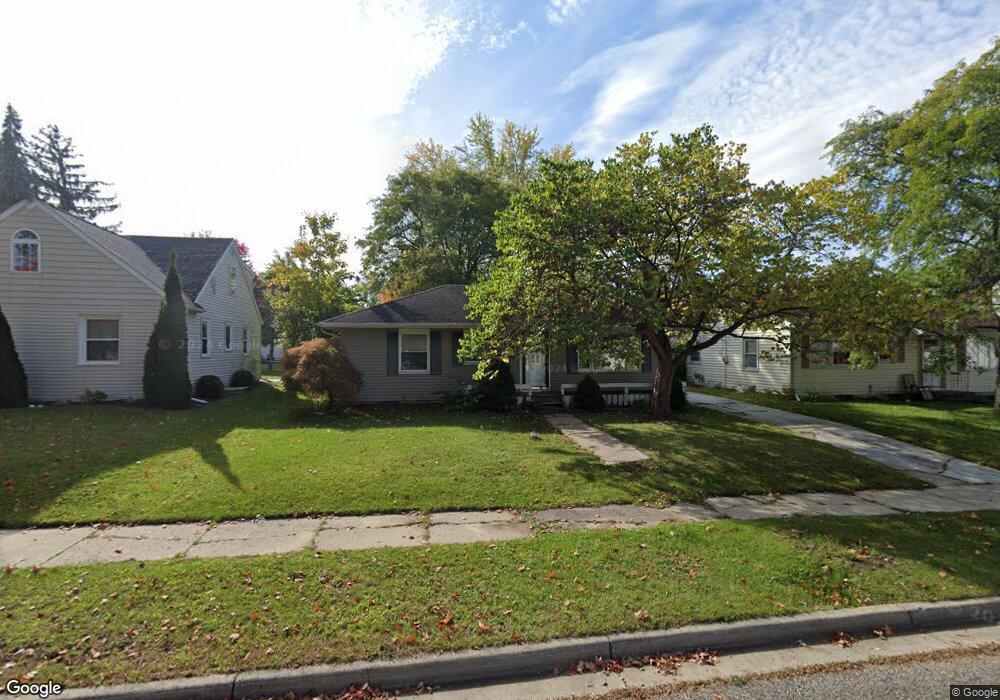 1521 Loraine Ave, Lansing, MI 48910 - photo 1