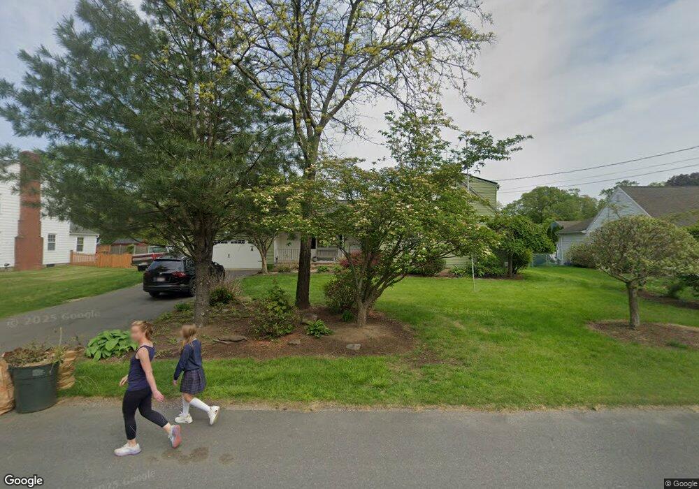 37 Squassick Rd, West Springfield, MA 01089 - photo 1