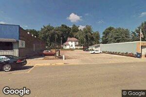 308 11th St, Alton, IA 51003