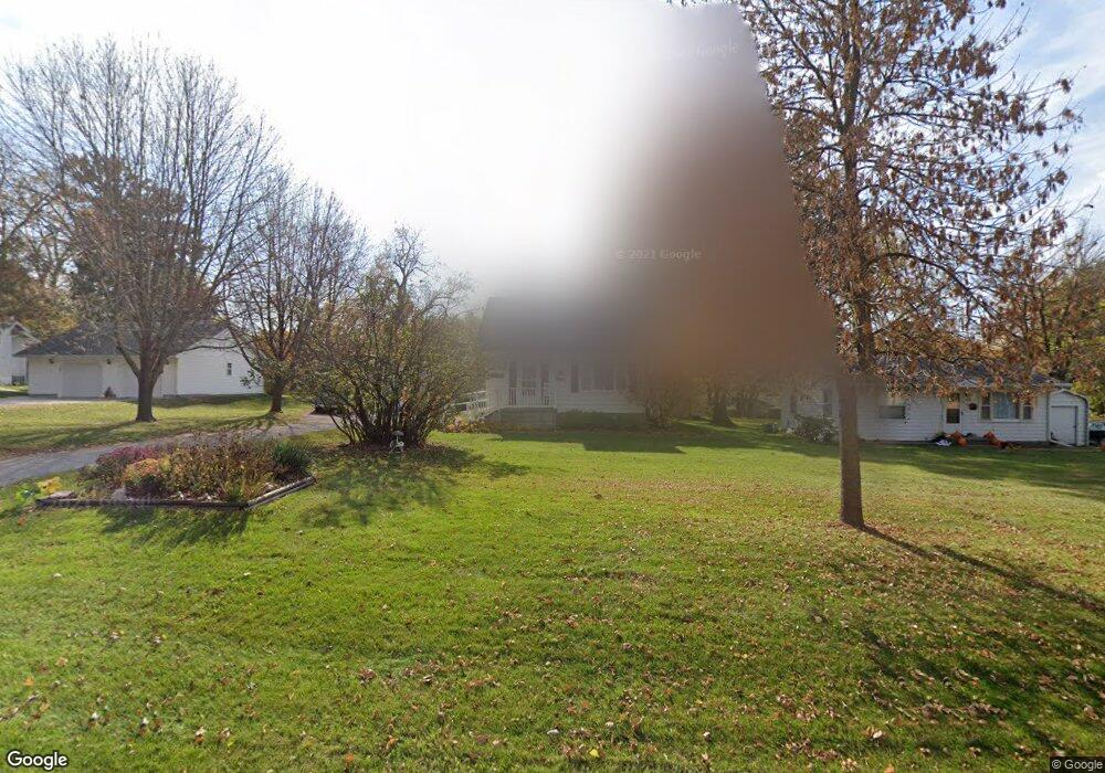 404 E Nishna Rd, Shenandoah, IA 51601 - photo 1