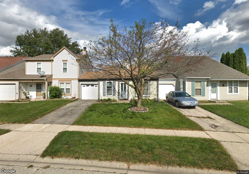 1030 Wesley Ln, Algonquin, IL 60102 - photo 1