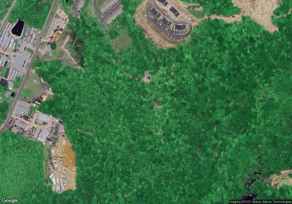 605 Lake Vista Dr unit 605, East Hampton, CT 06424 - photo 1